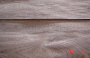 Облицовка грецкого ореха деревянная для мебели
