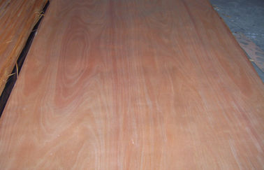 Облицовка естественного желтого вырезывания Okoume роторного деревянная для поверхности мебели