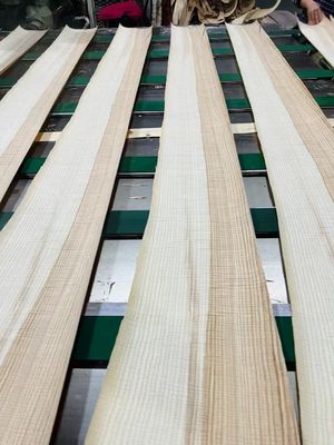 Readily Ash Wood Veneer Sanded And Polished Grade AAA